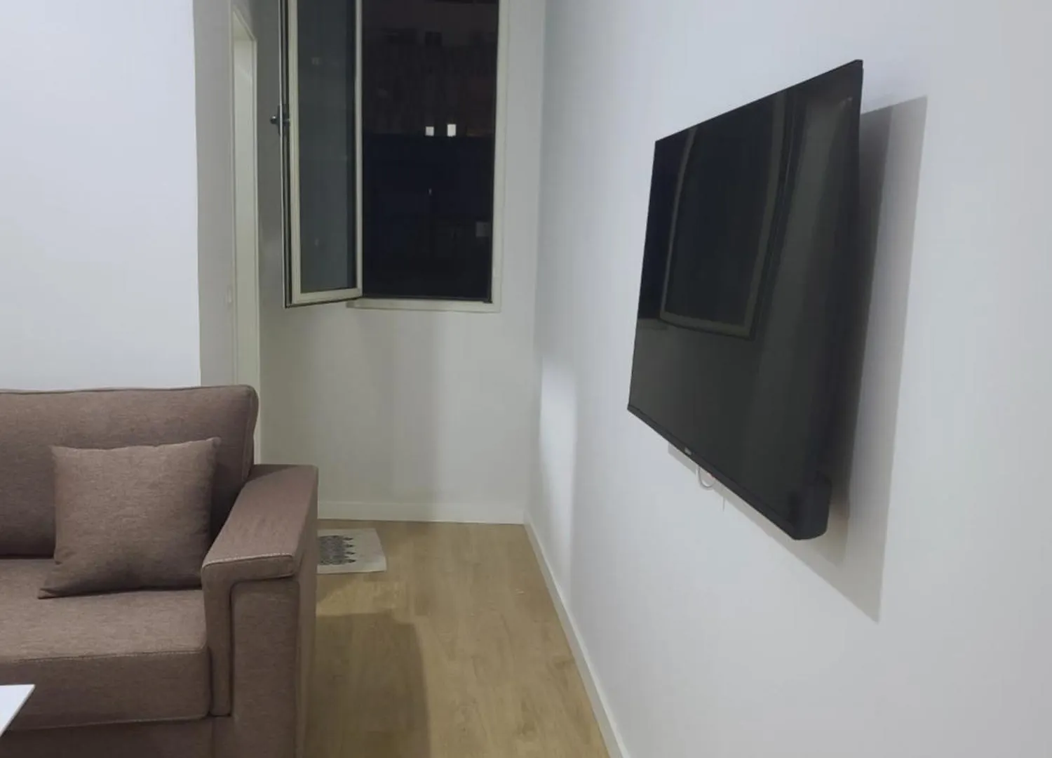 Home Inn Apartaments Tirana Apartament