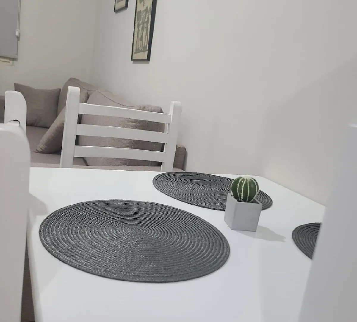 Home Inn Apartaments Tirana 0*,